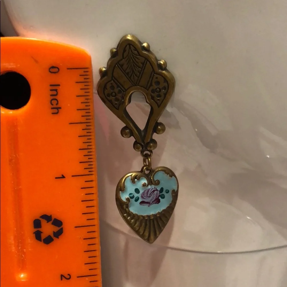 Vintage Heart Drop Earrings with Floral Design - Picture 5 of 5